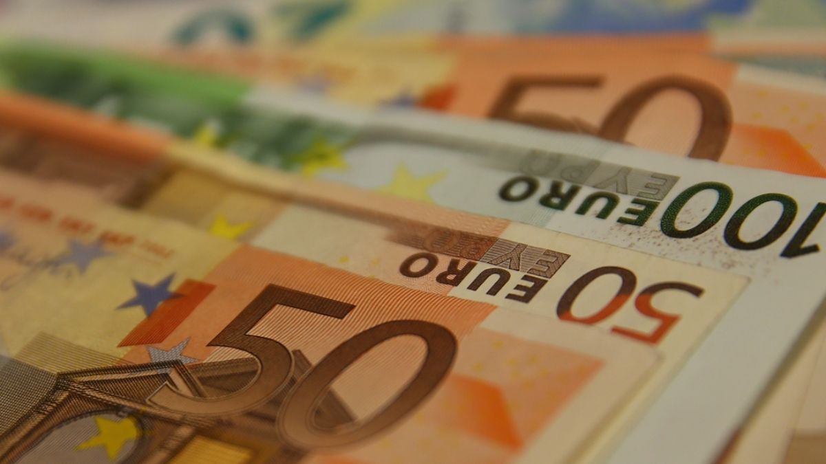Euro rekor kırdı