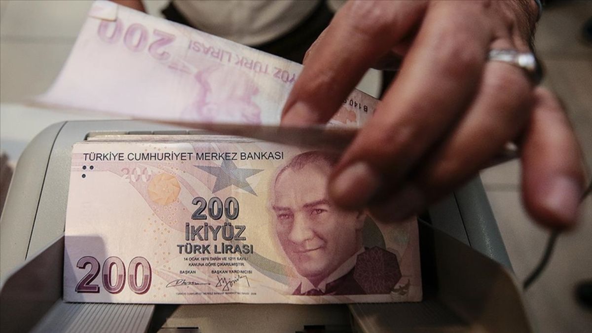 Memur ve emekliye zam oranı yarın netleşecek